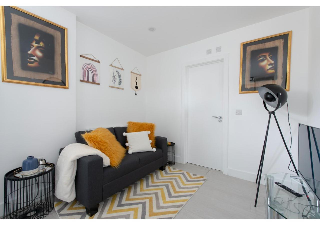 Splendid And Comfy 1 Bedroom *