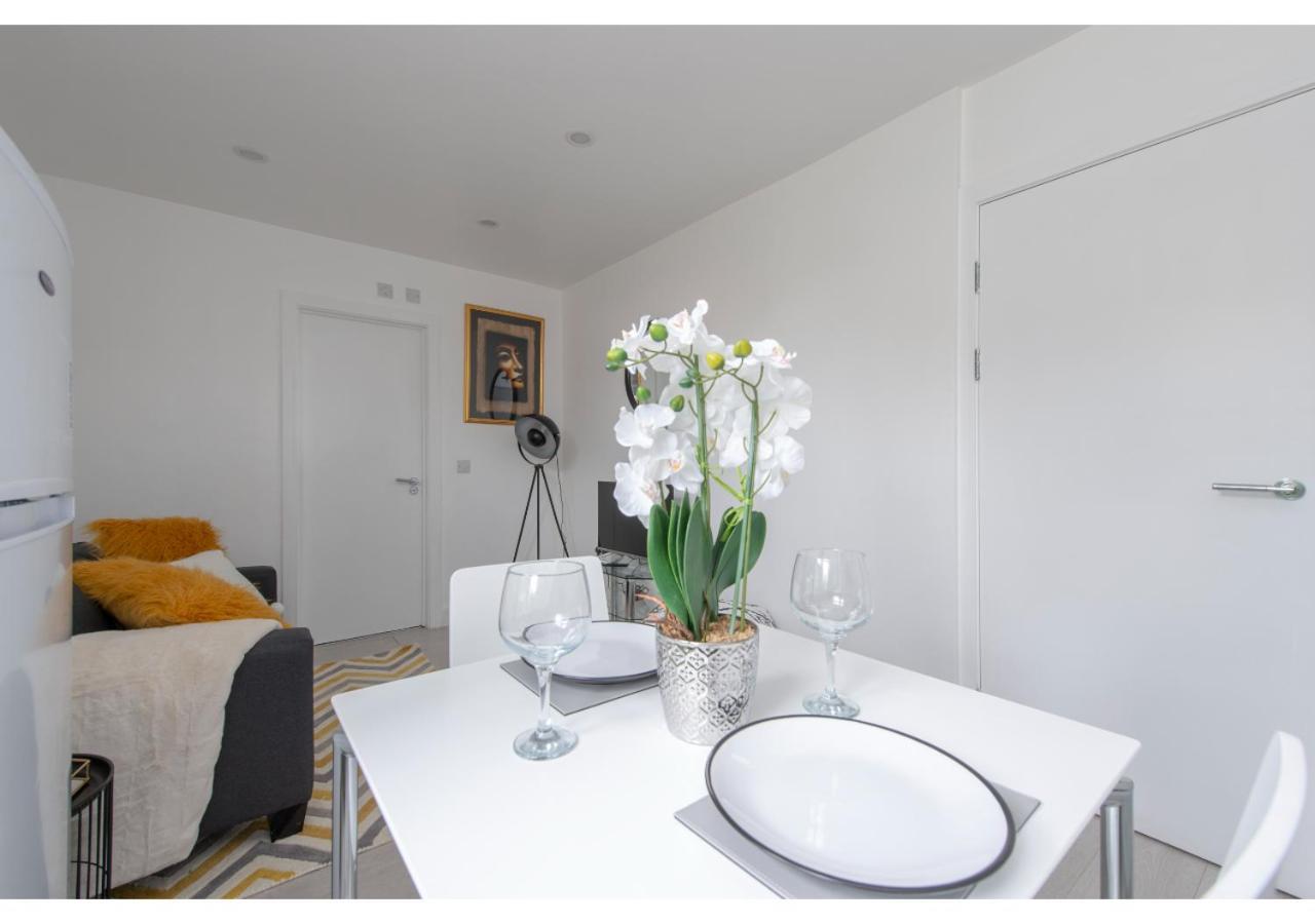 Splendid And Comfy 1 Bedroom Apartment London